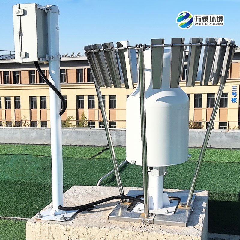 北京京投，稱(chēng)重式雨雪量計(jì)安裝